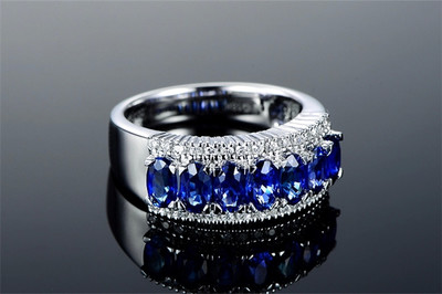 米莱珠宝18K金2.55克拉蓝宝石戒指 来自斯里兰卡的浪漫承诺